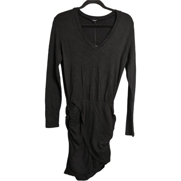 Monrow Dresses & Skirts - NWT Monrow Black Long Sleeve Ruched V Neck Knit Dress USA Made Revolve Size S